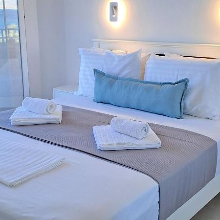 Dinas Inn Piso Livadi Bagian luar foto