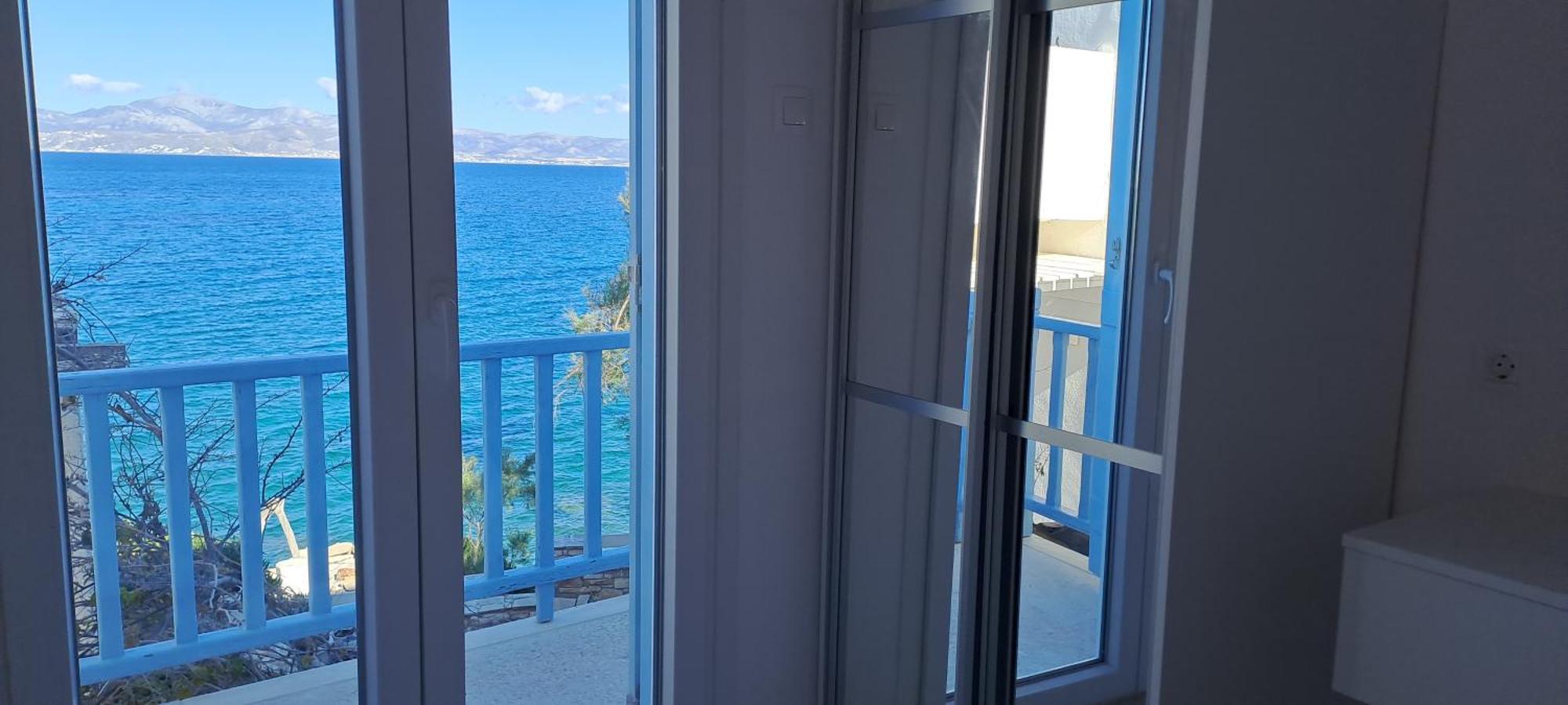 Dinas Inn Piso Livadi Bagian luar foto