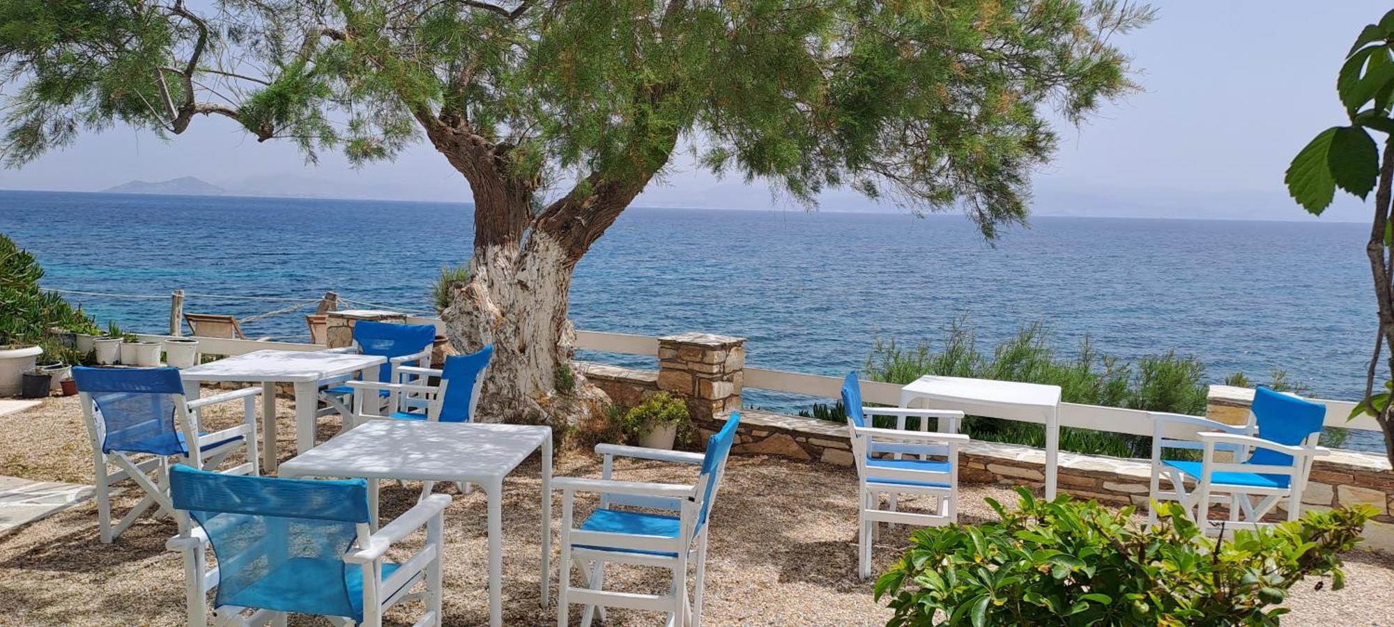 Dinas Inn Piso Livadi Bagian luar foto
