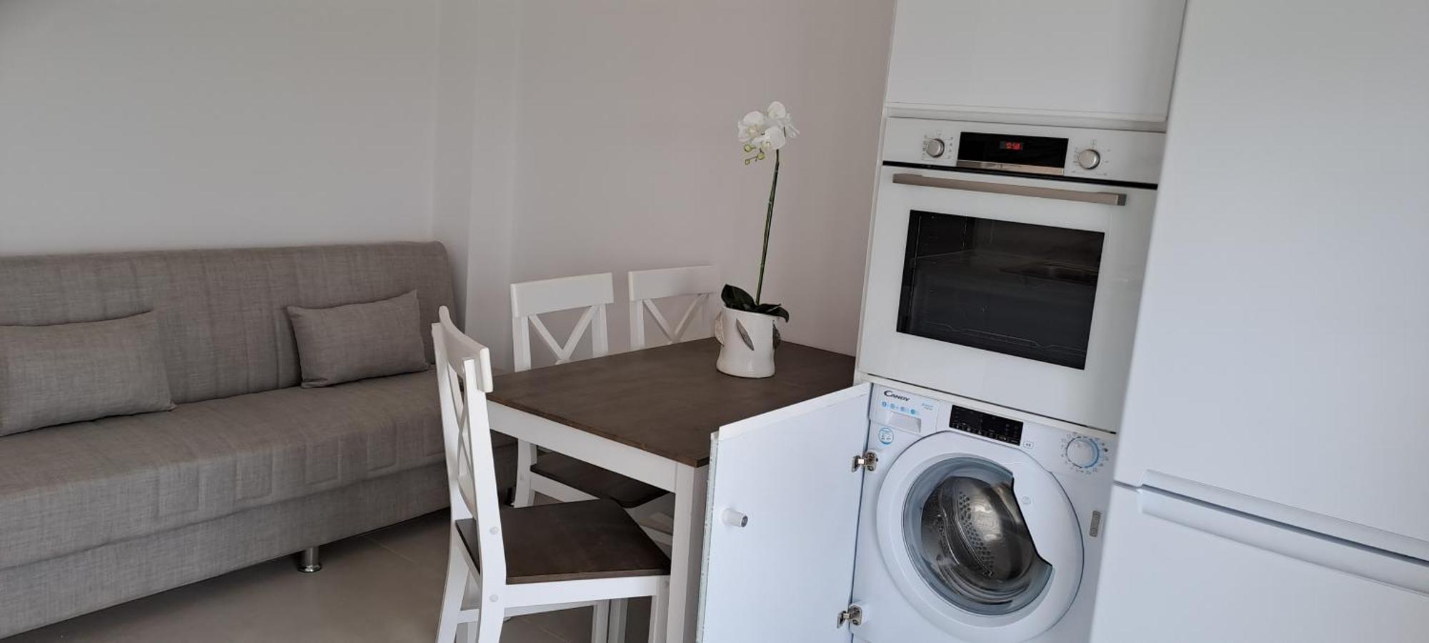 Dinas Inn Piso Livadi Bagian luar foto