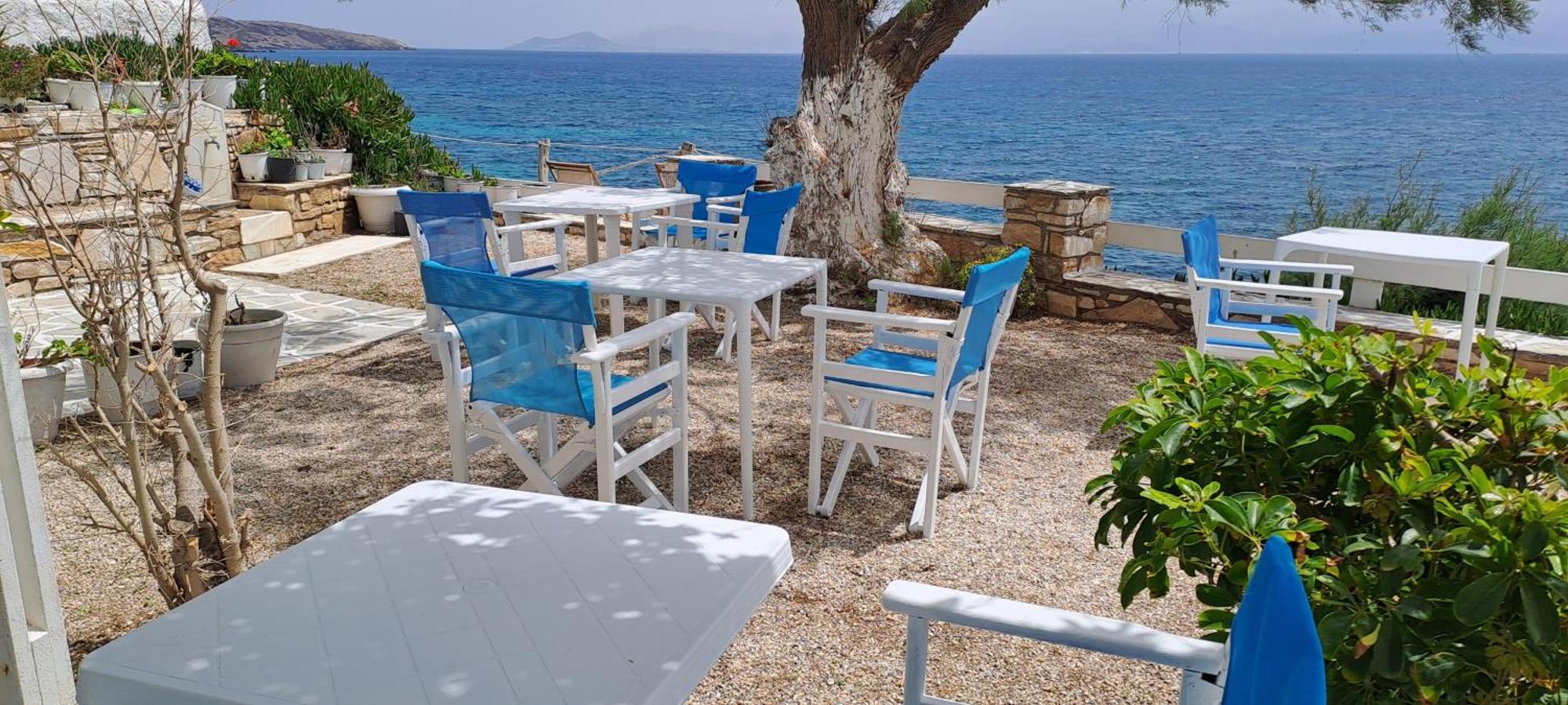 Dinas Inn Piso Livadi Bagian luar foto