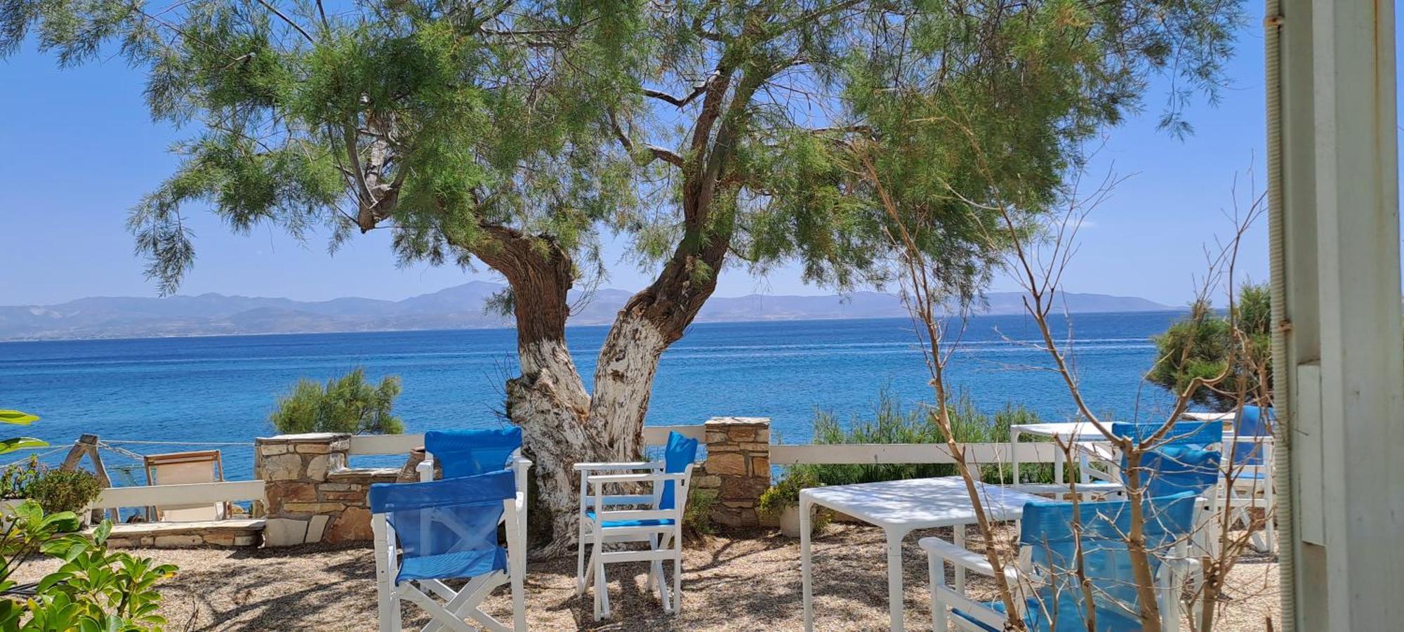 Dinas Inn Piso Livadi Bagian luar foto