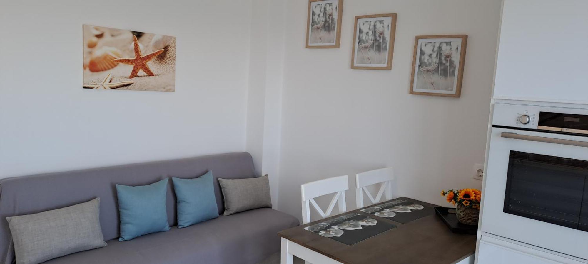 Dinas Inn Piso Livadi Bagian luar foto